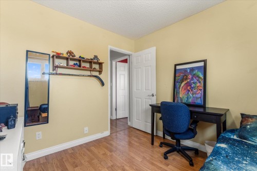 4627 10A Avenue, Edmonton, AB - Indoor