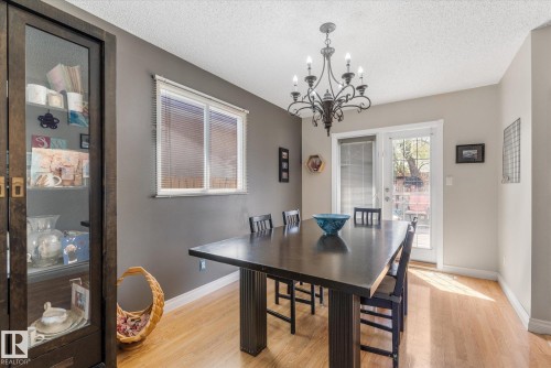 4627 10A Avenue, Edmonton, AB - Indoor Photo Showing Dining Room