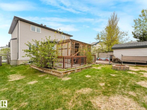 12 Rue Bouchard, Beaumont, AB - Outdoor