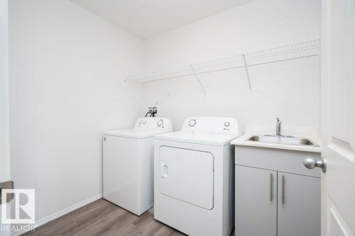 3099 Checknita Way, Edmonton, AB - Indoor Photo Showing Laundry Room