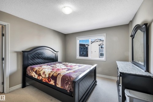 30 655 Tamarack Road, Edmonton, AB - Indoor Photo Showing Bedroom