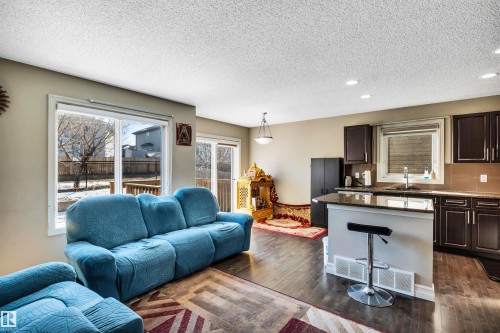 30 655 Tamarack Road, Edmonton, AB - Indoor