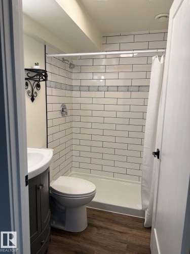 5006 59 Street, Beaumont, AB - Indoor Photo Showing Bathroom