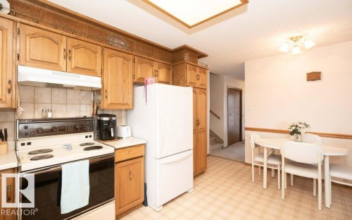 11003 104 Street, Westlock, AB - Indoor Photo Showing Kitchen