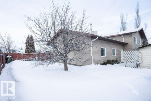 11003 104 Street, Westlock, AB - Outdoor