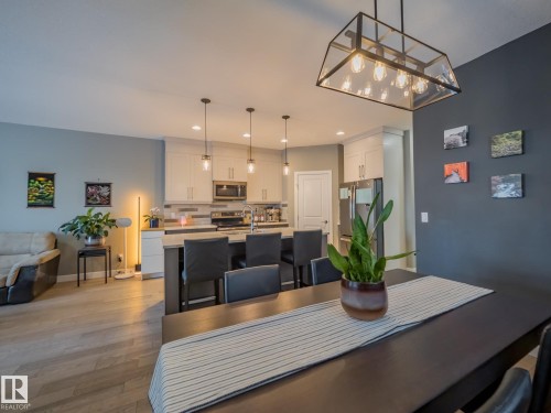 12137 103 Street, Edmonton, AB - Indoor Photo Showing Dining Room