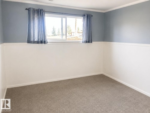 5911A 41 Avenue, Camrose, AB - Indoor Photo Showing Other Room