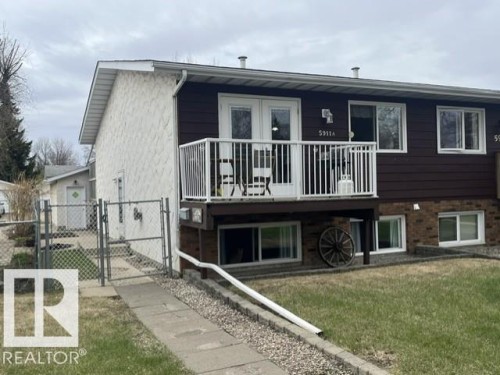 5911A 41 Avenue, Camrose, AB - Outdoor