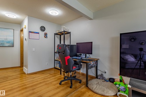 93 16823 84 Street, Edmonton, AB - Indoor Photo Showing Office