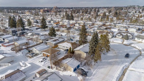 13512 71 Street, Edmonton, AB - Outdoor With View
