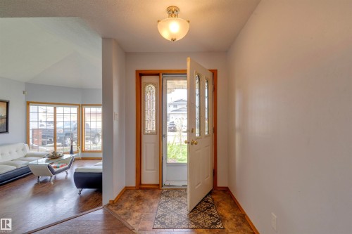 15411 67A Street, Edmonton, AB - Indoor Photo Showing Other Room