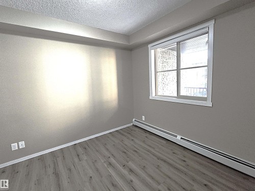 210 3207 James Mowatt Trail, Edmonton, AB - Indoor Photo Showing Other Room