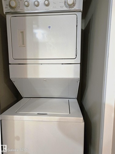 206 3207 James Mowatt Trail, Edmonton, AB - Indoor Photo Showing Laundry Room