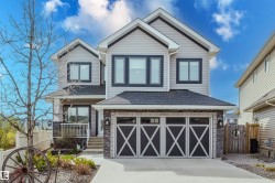 15807 11 Avenue SW  Edmonton, AB T6W 2S4