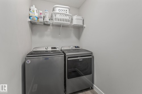 856 Ebbers Crescent, Edmonton, AB - Indoor Photo Showing Laundry Room