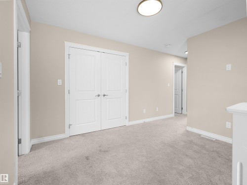 15926 10 Avenue Sw, Edmonton, AB - Indoor Photo Showing Other Room