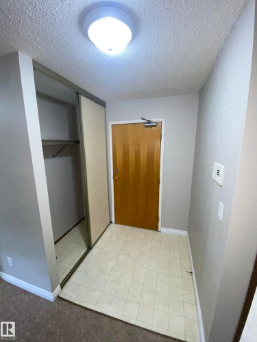 203 10826 113 Street, Edmonton, AB - Indoor Photo Showing Other Room