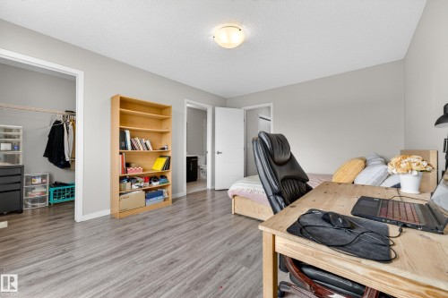 4371 Annett Common, Edmonton, AB - Indoor