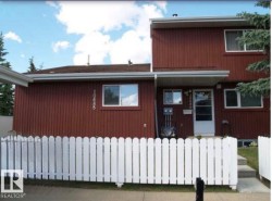 10688 Beaumaris Road  Edmonton, AB T5X 3N4