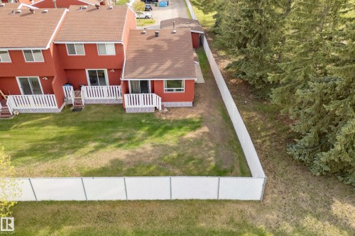 10688 Beaumaris Road, Edmonton, AB - Outdoor