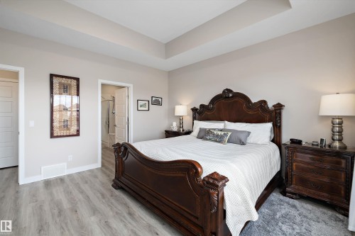 166 Edgewater Circle, Leduc, AB - Indoor Photo Showing Bedroom