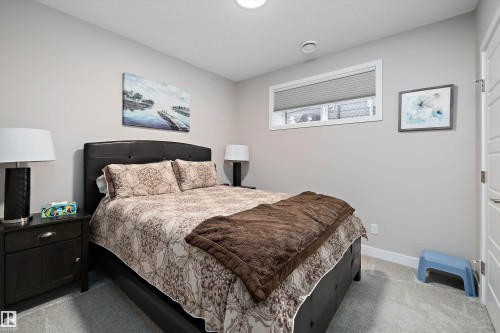 166 Edgewater Circle, Leduc, AB - Indoor Photo Showing Bedroom