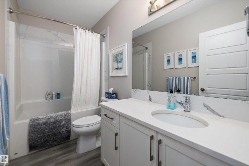 166 Edgewater Circle, Leduc, AB - Indoor Photo Showing Bathroom
