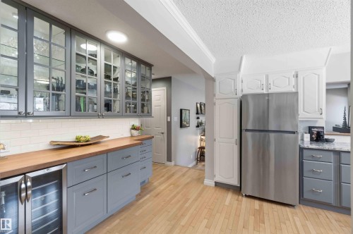 58 Patterson Cr, St. Albert, AB - Indoor Photo Showing Kitchen