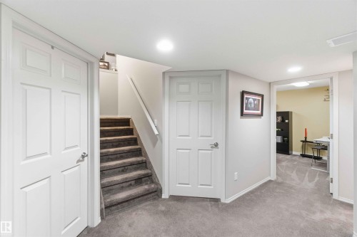 58 Patterson Cr, St. Albert, AB - Indoor Photo Showing Other Room