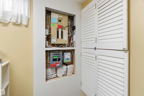 58 Patterson Cr, St. Albert, AB - Indoor Photo Showing Other Room