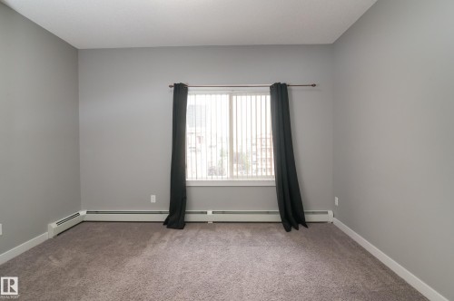 414 2207 44 Avenue, Edmonton, AB - Indoor Photo Showing Other Room