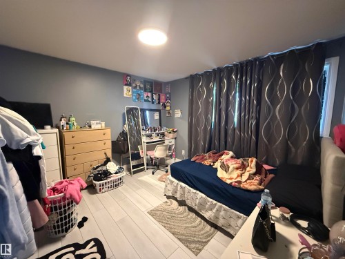 102 12409 82 Street, Edmonton, AB - Indoor Photo Showing Other Room