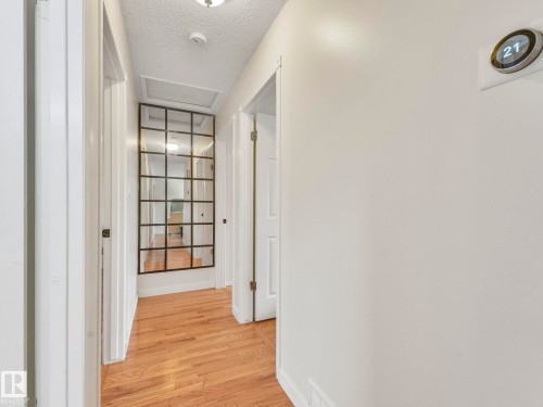 168 Humberstone Road, Edmonton, AB - Indoor Photo Showing Other Room