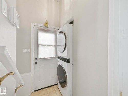 168 Humberstone Road, Edmonton, AB - Indoor Photo Showing Laundry Room