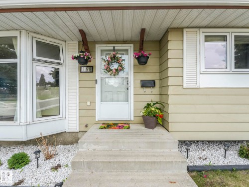 168 Humberstone Road, Edmonton, AB - Outdoor With Exterior