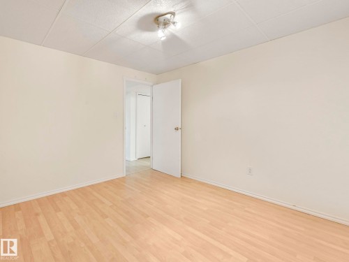 168 Humberstone Road, Edmonton, AB - Indoor Photo Showing Other Room