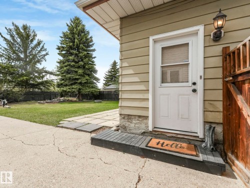 168 Humberstone Road, Edmonton, AB - Outdoor With Exterior