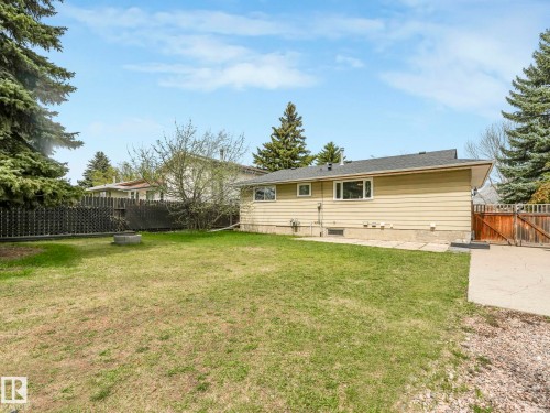 168 Humberstone Road, Edmonton, AB - Outdoor