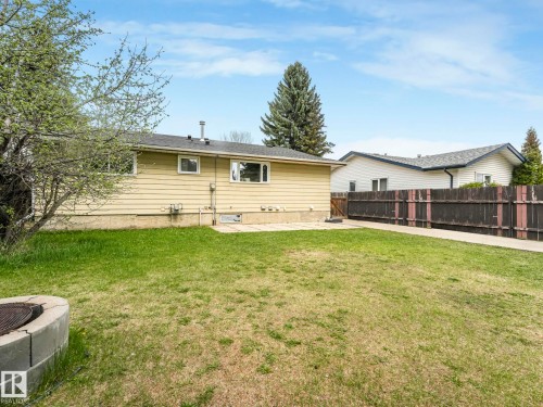 168 Humberstone Road, Edmonton, AB - Outdoor