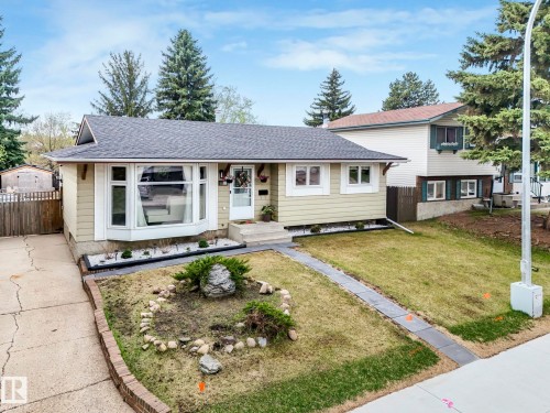 168 Humberstone Road, Edmonton, AB - Outdoor