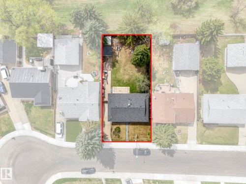 168 Humberstone Road, Edmonton, AB - Outdoor