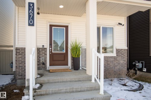 3670 Erlanger Road, Edmonton, AB - Outdoor With Exterior