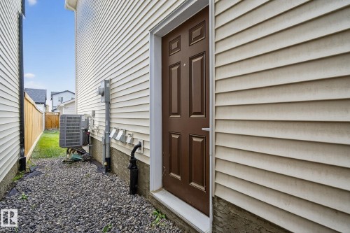 3670 Erlanger Road, Edmonton, AB - Outdoor With Exterior