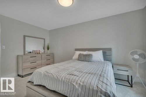38 Avonlea Way, Spruce Grove, AB - Indoor Photo Showing Bedroom