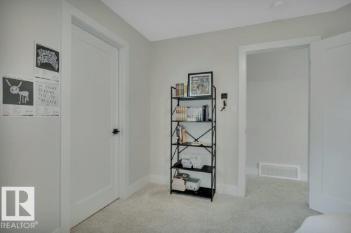 38 Avonlea Way, Spruce Grove, AB - Indoor