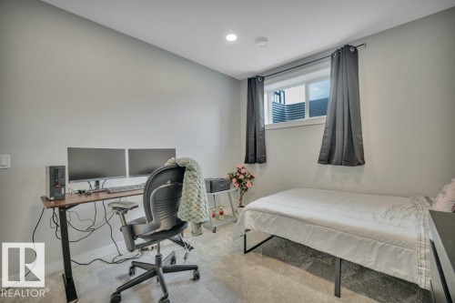 38 Avonlea Way, Spruce Grove, AB - Indoor