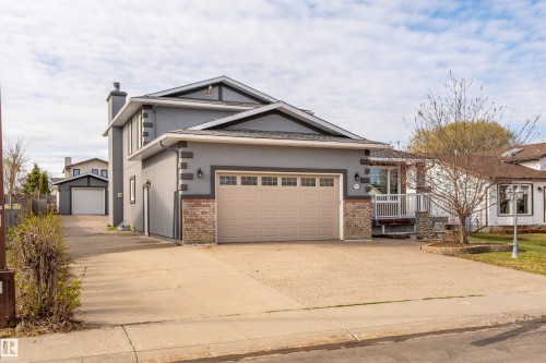 3917 52 Avenue  Cold Lake, AB T9M 2A7