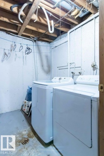 311 Northgate Terrace, Edmonton, AB - Indoor Photo Showing Laundry Room