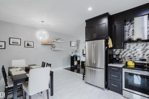 10508 153 Street, Edmonton, AB - Indoor