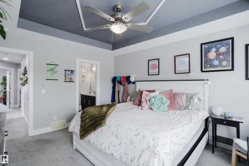 10508 153 Street, Edmonton, AB - Indoor Photo Showing Bedroom